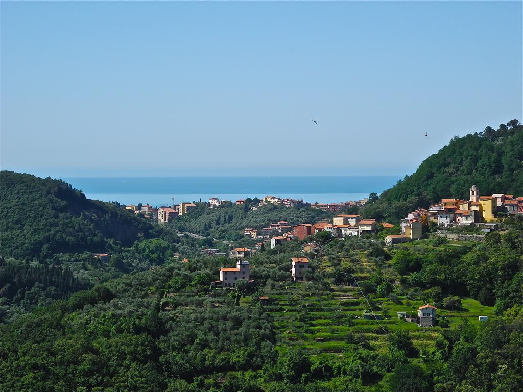 Sotto Il Castello Bed & Breakfast Trebiano Exterior photo